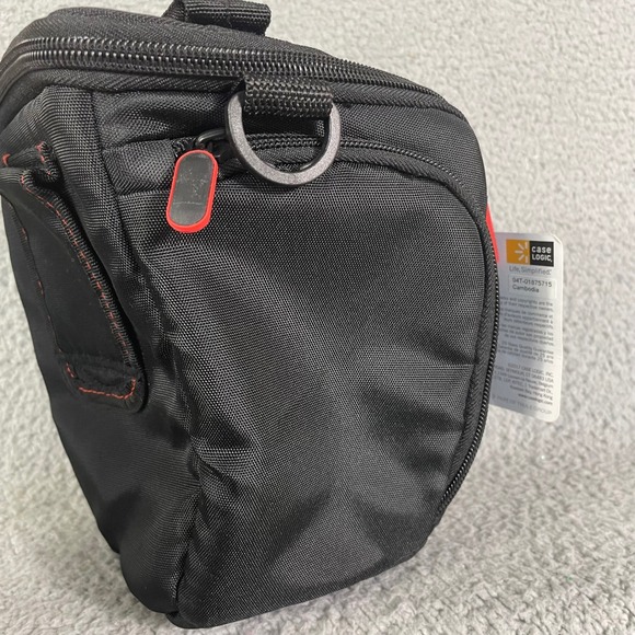 Case Logic DCB306 Black DSLR Camera Holster Bag Padded Interior Red Accent - Picture 9 of 11